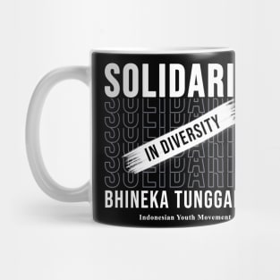 solidarity in diversity Mug